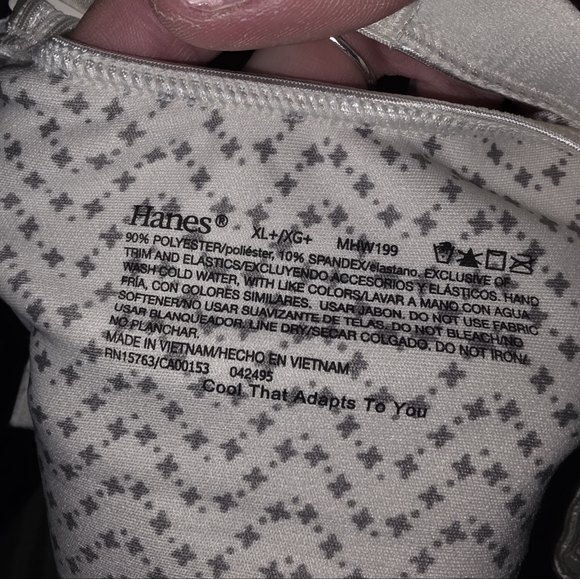 Hanes Patterned Bra - Picture 3 of 3